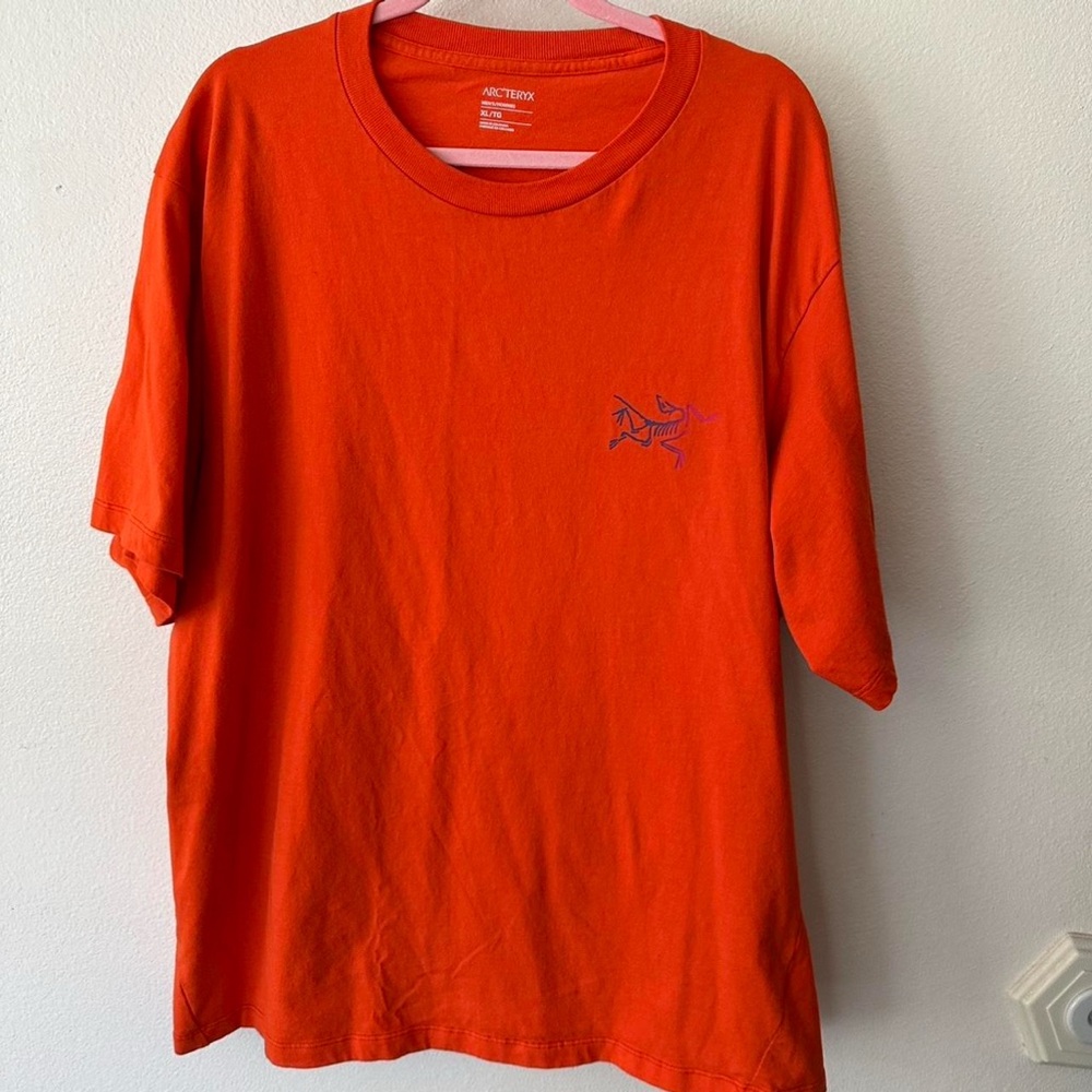 Arc'teryx Orange Short Sleeve Tee Vibrant Casual Comfort